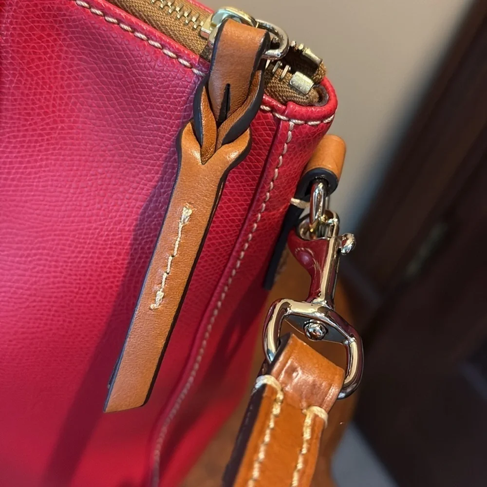 Dooney Bourke  Dome top Satchel  crossbody bag  Leather  flag red/ brown  NWOT